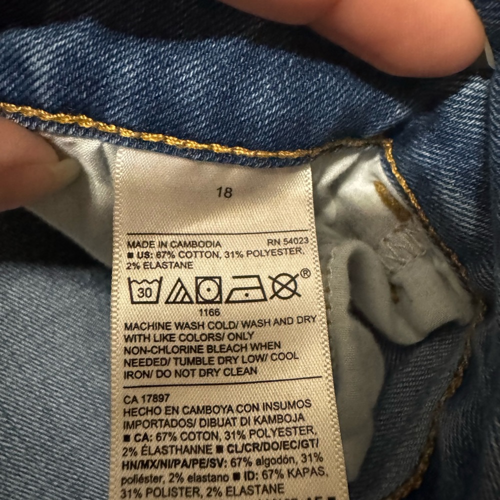 Old Navy Power Straight Jeans Size 18 - Picture 3 of 3